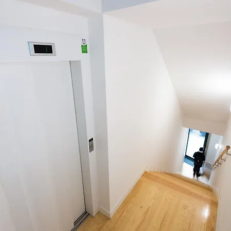 Loft 72 Apartman *