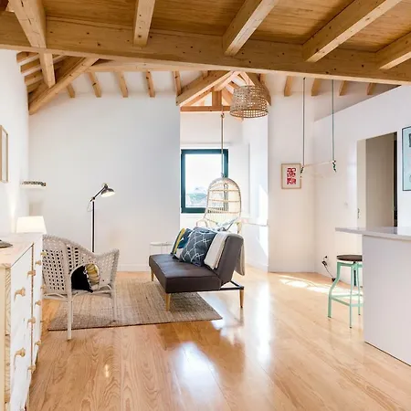Loft 72 *