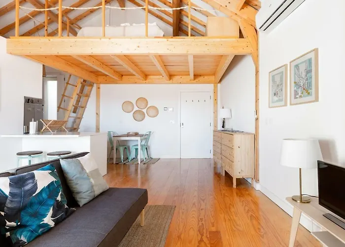 Διαμέρισμα Loft 72 *